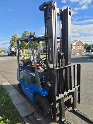 Toyota 2005 - 42-7FGF15 for sale