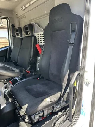 Iveco Eurocargo 2017 - 140E250 Tiefkühl Mitsubishi TDJ 300 Klima obrazek 28