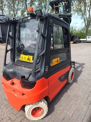 Linde E30L 2012 - N/A zdjecie 4