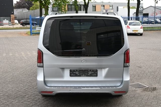 Mercedes-Benz V-Class 2024 - 300d 4-Matic Exclusive AMG L3 DC imagen 2