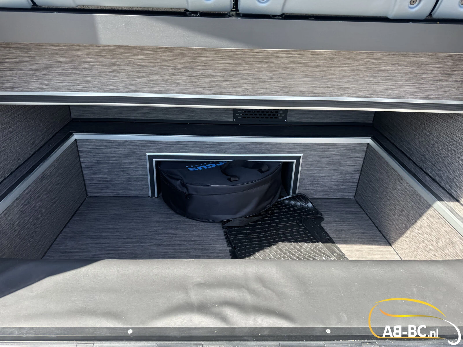Mercedes-Benz Sprinter 2026 - 519 CDI Mercus - 24 Seats EURO 6 Bild 25