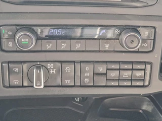Scania R 2020 - R650 V8 NGS Highline 6x4 - Manual gearbox with retarder - Full air - 2x tank imagen 14