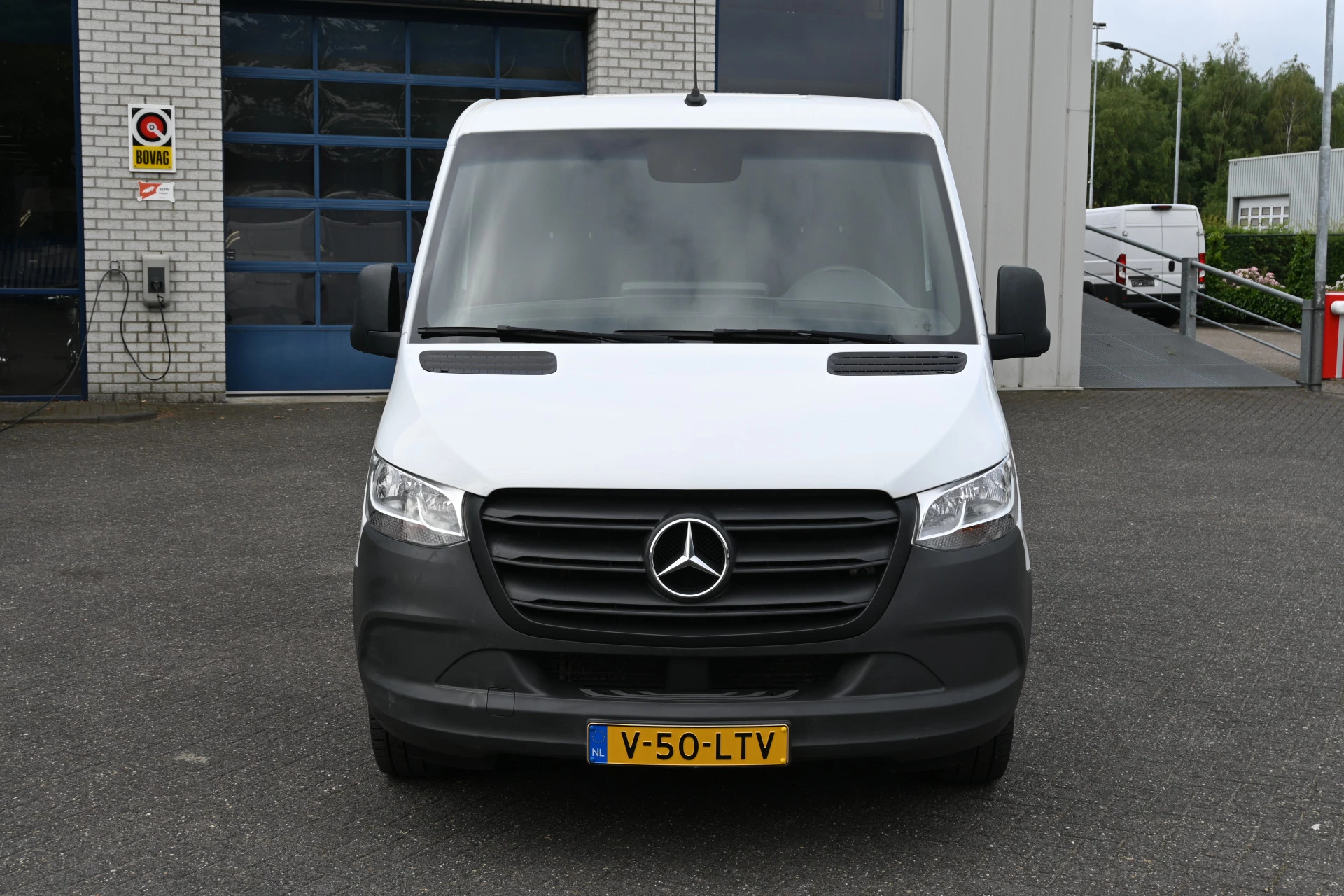 Mercedes-Benz Sprinter 2021 - 315 CDI L2H1 RWD obrázek 11