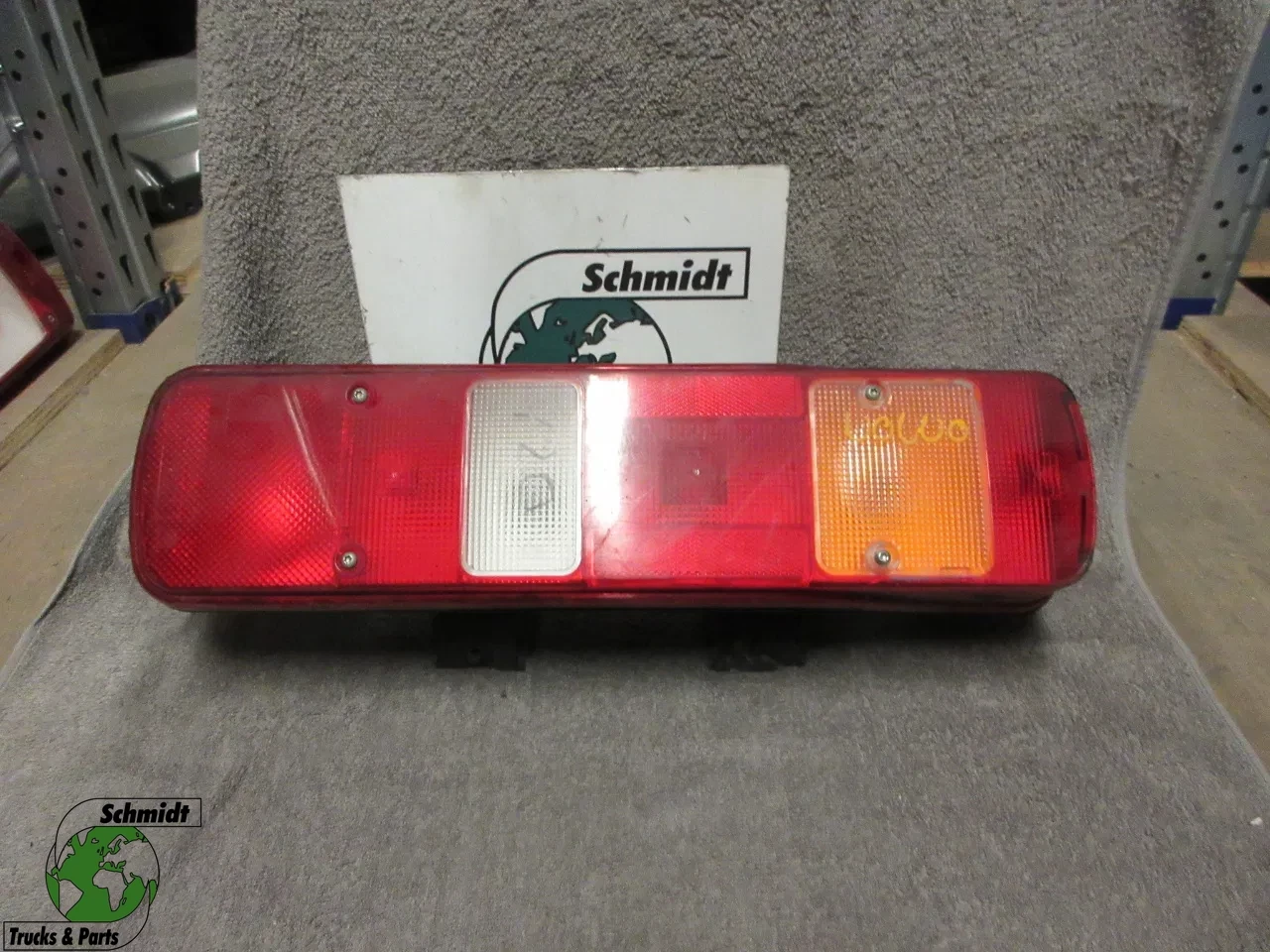 Volvo FH - 21761257 ACHTERLAMP VOLVO 400 EURO 5 изображение 1