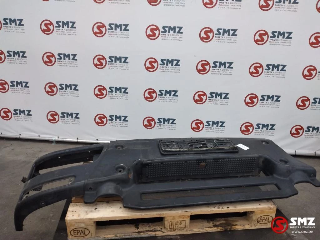 Iveco - Occ voorbumper + bumper links Iveco Trakker 504221 Bild 1