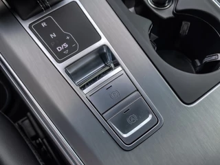Audi A6 2022 - Avant 55 TFSIe 367PK Quattro S-Line Competition bild 60