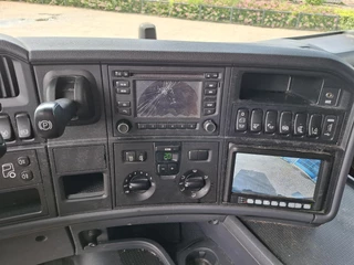Scania G 2016 - G280 / ONLY:245570 KM / SCHMITZ BOX / PLATFORM / XENON / LWDS / FULL-AIR / AUTOMATIC / EURO-6 / 2016 immagine 24