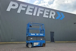 Genie 2010 - GS1932 Electric, Working Height 7.8 m, 227kg Capac zu verkaufen