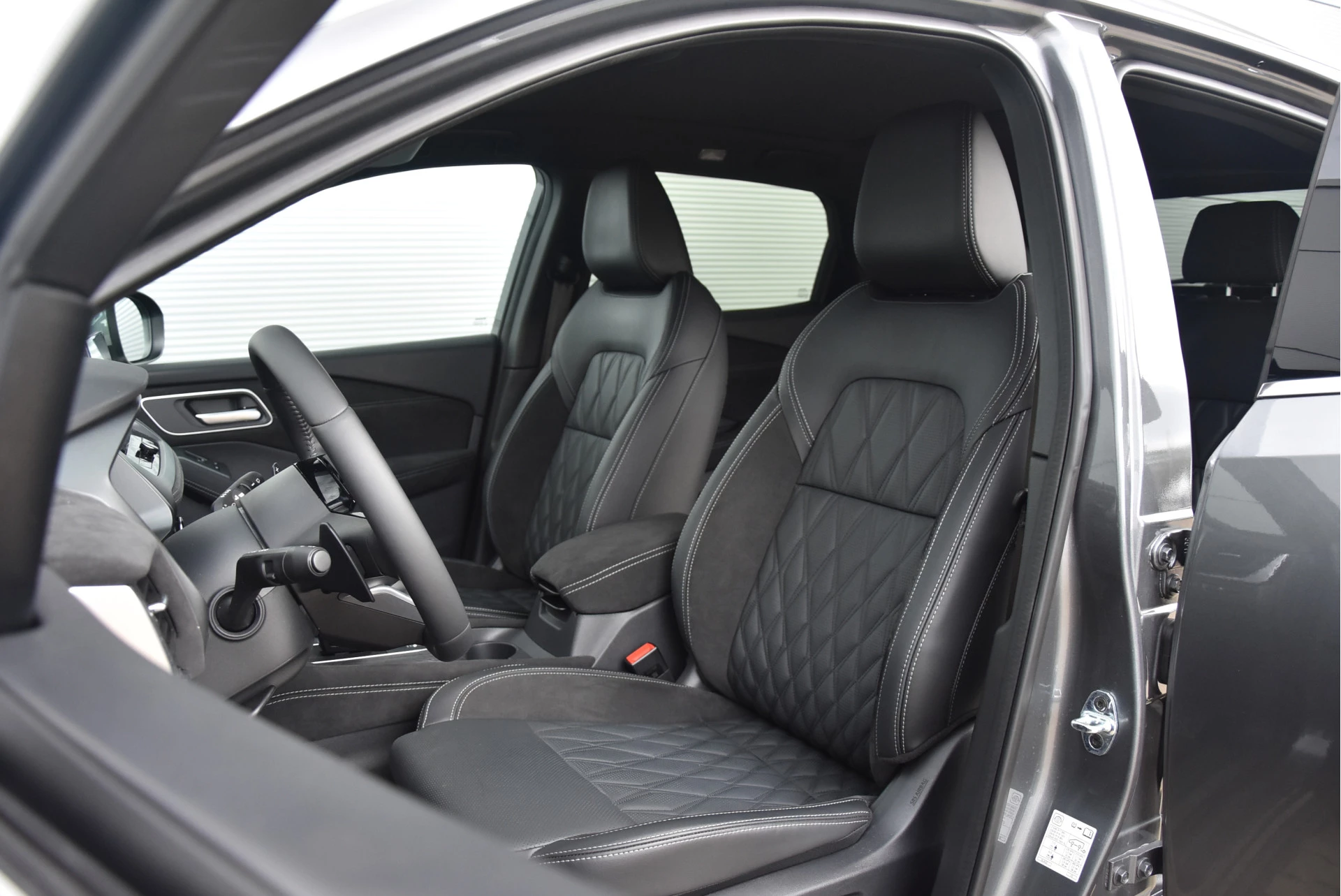 Nissan QASHQAI 2025 - 1.3 MHEV Xtronic Tekna Plus | obrázek 29