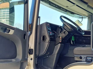 Scania P 2015 - P280 4x2 - Box with sidedoors - Loadlift - Full air - 5.70 WB - Euro 6 obrazek 13