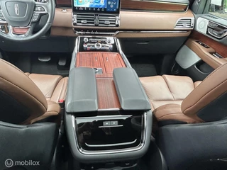 Lincoln Navigator 2024 - Black Label op Grijs kenteken. zdjecie 23