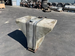 Ginaf N/A - T-BRANDSTOFTANK INCLUSIEF BEUGELS 90X55X75 CM изображение 5