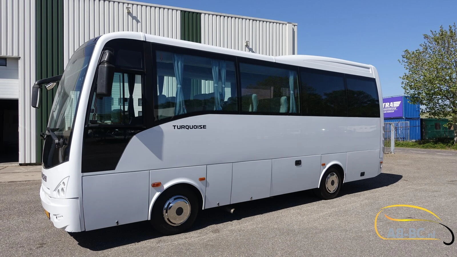 Isuzu Turquoise 30 seats EURO 6 2016 afbeelding 19
