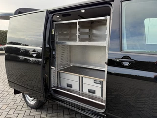 Volkswagen Transporter 2021 - 2.0 TDI 150 PK DSG AUTOMAAT HIGHLINE / L1H1 / ALUCA INRICHTING / AIRCO / CRUISE / ACHTERKLEP / NAVI / CARPLAY image 13