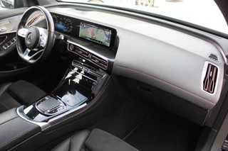 Mercedes-Benz EQC 2022 - 400 4MATIC 80kWh AMG LINE <<MAGNO GREY>> SCHUIFDAK MEMORY HEAD-UP 360-CAMERA TREKHAAK 20'' bild 14