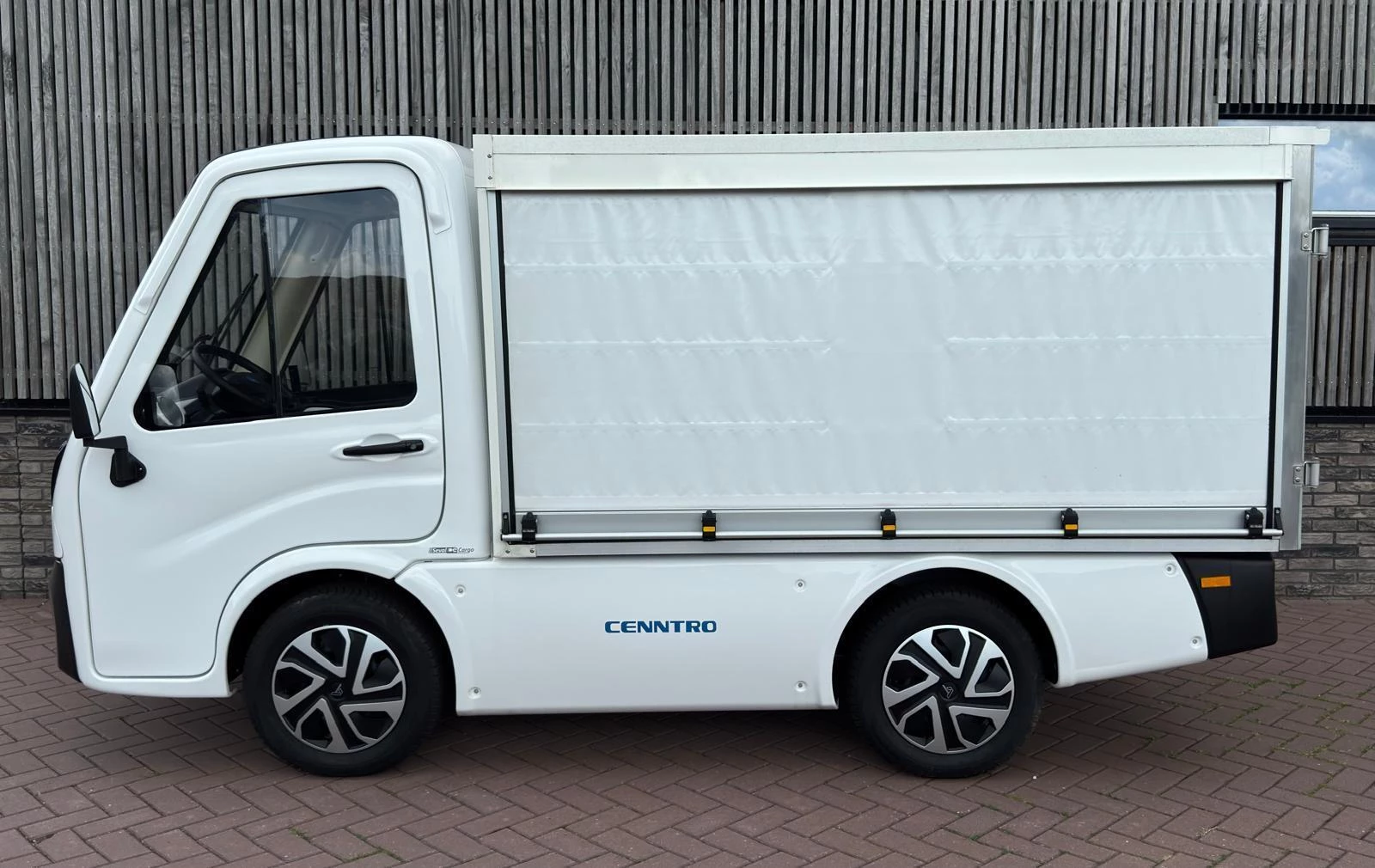 Cenntro Metro 2026 - C500 | Rolzeilen box | Lithium | Range 100 km | Nwe "23" obrázek 1