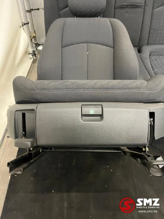 Mercedes-Benz - Occ set interieur met zetels W211 Mercedes afbeelding 6
