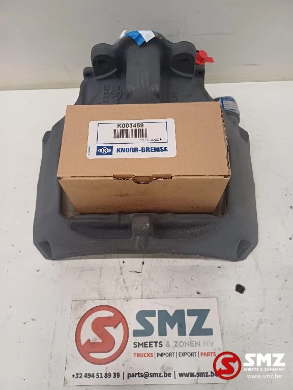 Mercedes-Benz - Remklauw links + reparatieset Mercedes obrázek 1