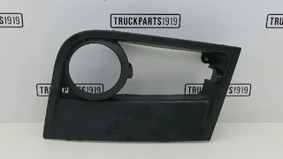 Mercedes-Benz N/A - Body & Chassis Parts Afdekkap mistlamp Re. MB obrazek 1
