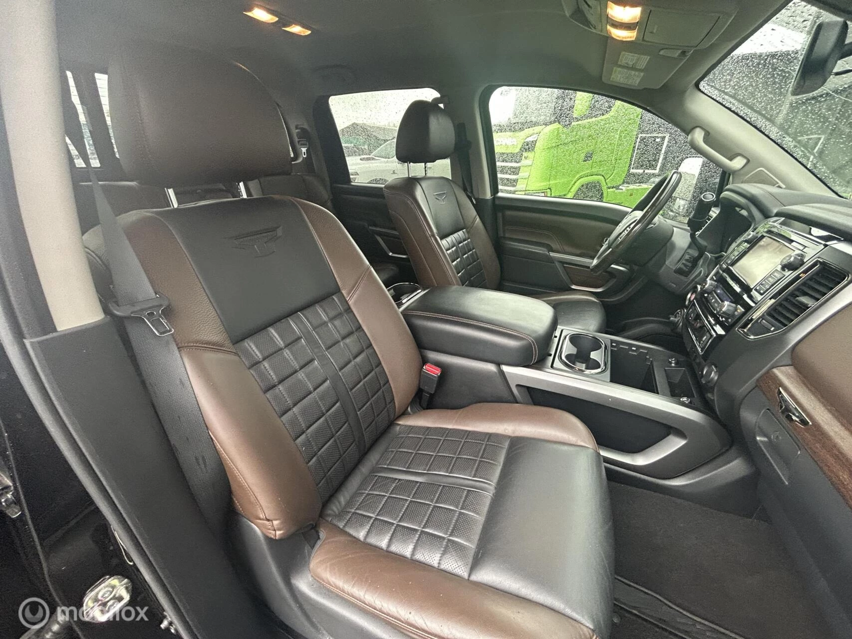 Nissan Titan 2016 - XD 5.0 V8 Cummins TD Platinum Reserve image 22