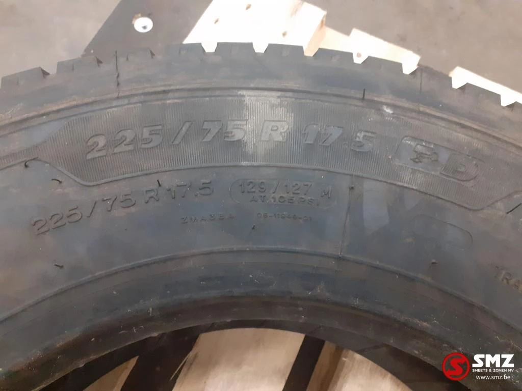 Michelin - Occ vrachtwagenband Michelin 225/75R17.5 Bild 3
