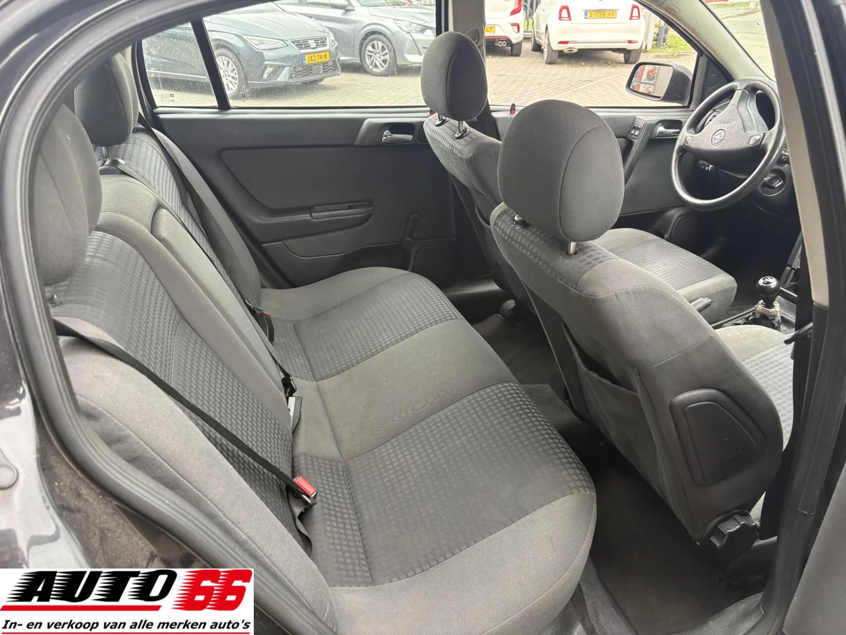 Opel Astra 2004 - 1.6-16V Njoy AIRCO 06-2027 obrázek 6