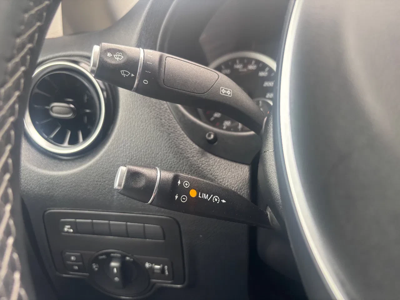 Mercedes-Benz Vito 2022 - 114CDI L2H1 Automaat Airco Navi Cruisecontrol Trekhaak 45900KM obrázek 13