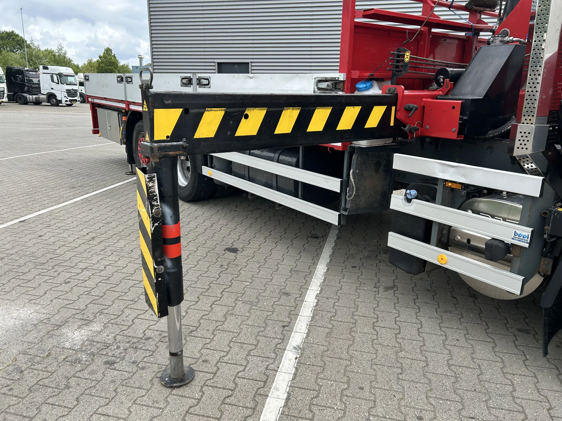 DAF 85 2011 - CF 360 Euro 5 / 233 dkm / Curtainside Box afbeelding 19