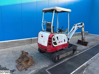 Takeuchi 2017 - TB216 2700 hr, 11,5 kW, 1770 kg, 2017 image 2 thumbnail