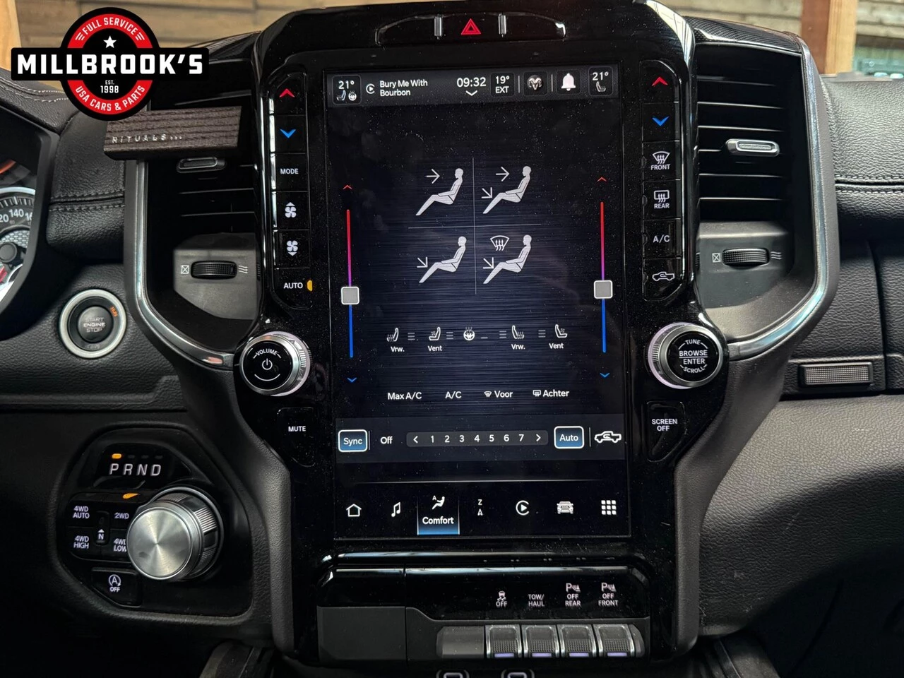 Dodge Ram 1500 2024 - Laramie Sport Pentastar, imagem 17