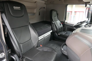 DAF XF 530 2019 - SSC | Intarder | 2 Tanks | 928407Km | 2019 | Smart Tacho 2 | Full Spoiler | Stand Klima | Roof Airco | Navi | TV | Microwave | TUV/MOT/APK 02-2027 | NL-Truck obrazek 37