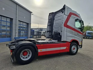 Volvo FH 2019 - FH4-460 / VEB+ / HYDRAULICS / DOUBLE TANK / SMART TACHO V2 / 719541 KM / LWDS / FRIDGE / AUTOMATIC / EURO-6-D / 2019 bild 5