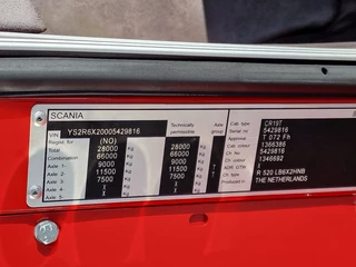 Scania T 2016 - T520 V8 6x2 - AJK Hooklift - New BUFFL interior - Retarder - Full air - Show truck zdjecie 47