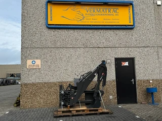 Gehl - Skid steer loader – excavator arm – broom – slide te koop