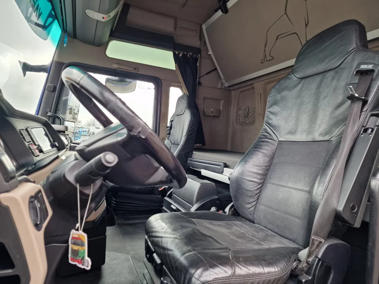 MAN TGX 2017 - 18.420 Low deck - Lifting 5th wheel - Retarder - 2x Rockinger - Night clima Bild 11