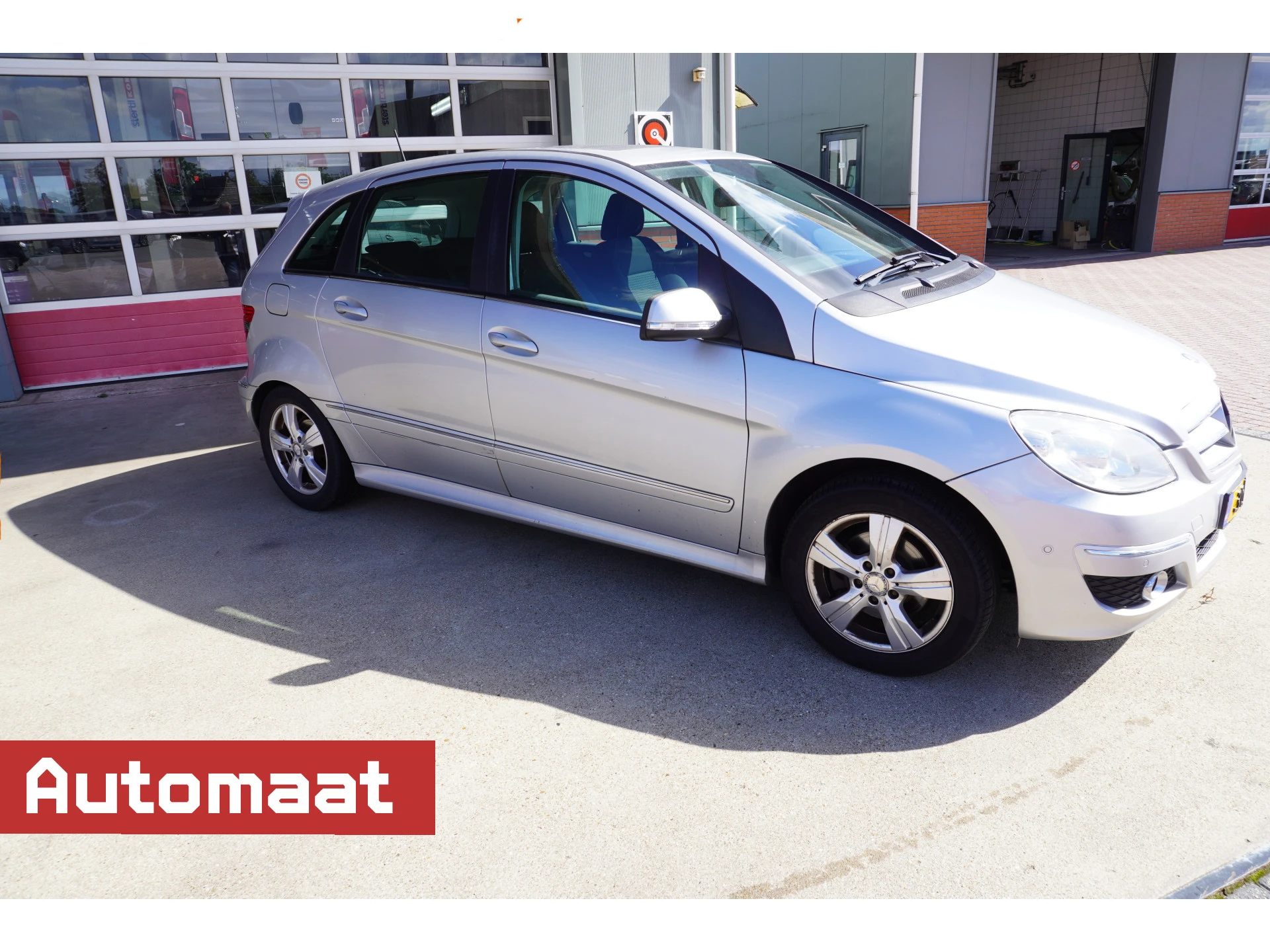 Mercedes-Benz B-Klasse 2009 - 200 Automaat Panorama dak afbeelding 1