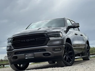 Dodge Ram 1500 2020 - LARAMIE NIGHT 5.7L V8, MARGE, GEEN BTW, 1E EIG, DEALER ONDERHOUDEN, NIEUWSTAAT afbeelding 1