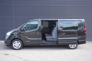 Renault Trafic 2018 - 146pk L2H1 Dubbele cabine 5-zit 2x Schuifdeur Camera Parkeersensoren Navigatie Trekhaa afbeelding 2 miniatuur