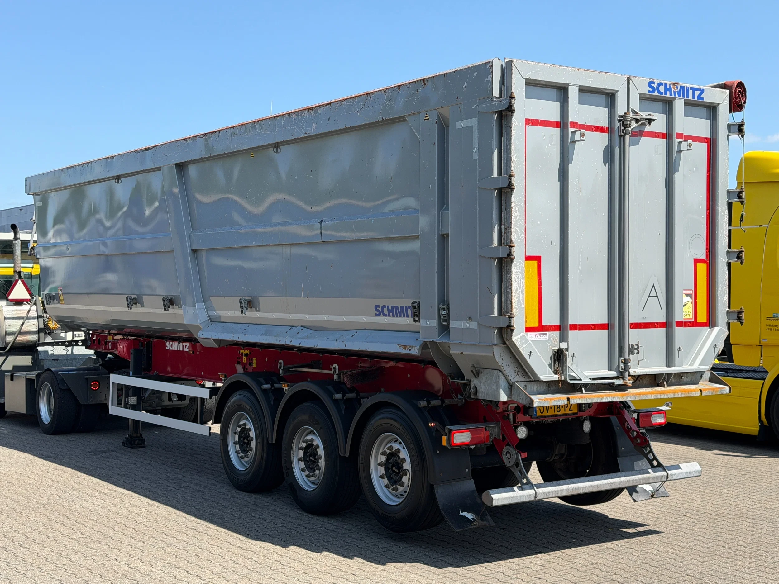 Schmitz Cargobull 2021 - 55m3 Stahl/Schrott Kipper Lift-As *Apk* afbeelding 4